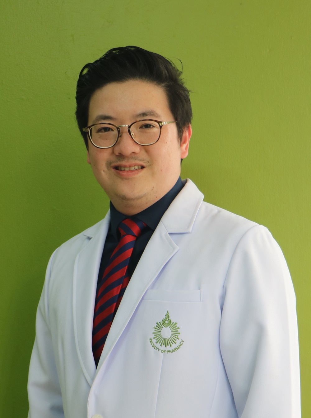Dr.Patompong